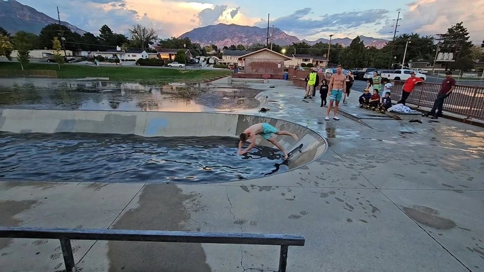 flooding turns utah skate park into impromptu community pool